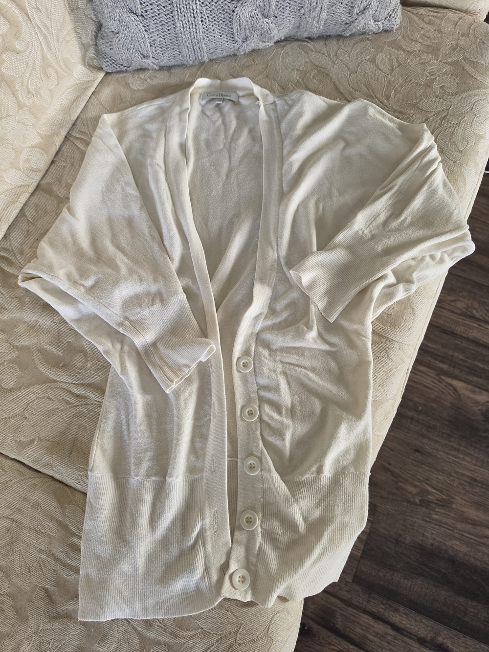 Costa Blanca Cream Button-Front Lightweight Cardigan